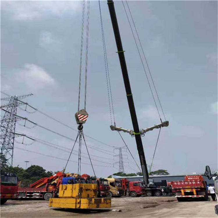 万泉镇风电设备吊装